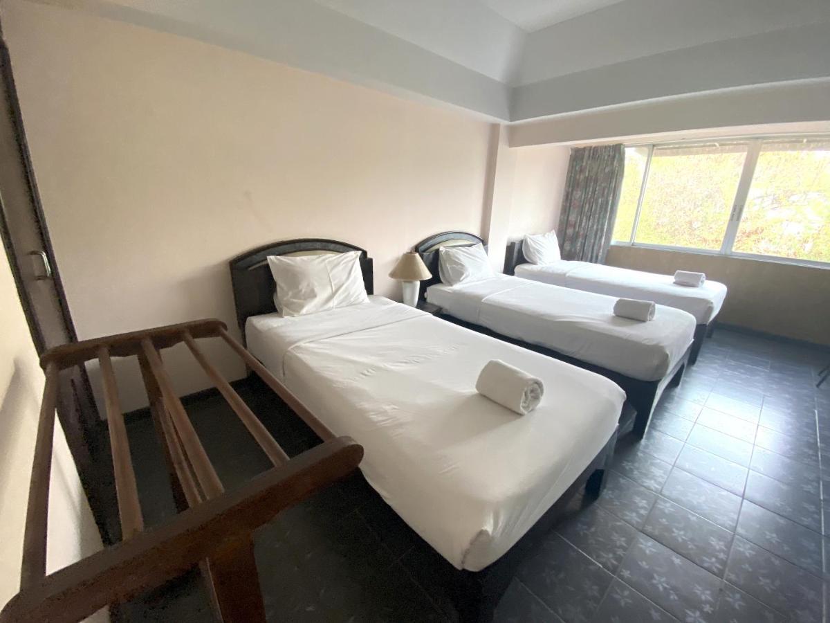 OYO 903 Madame Kim Hostel Lampang Exterior foto